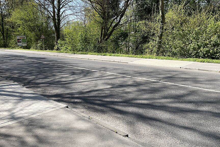 Absenkung Panoramaradweg Flandersbacher Straße Absenkung Panoramaradweg Flandersbacher Straße