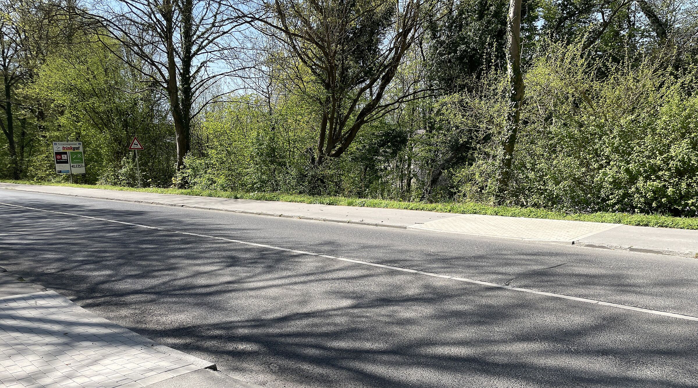 Absenkung Panoramaradweg Flandersbacher Straße
